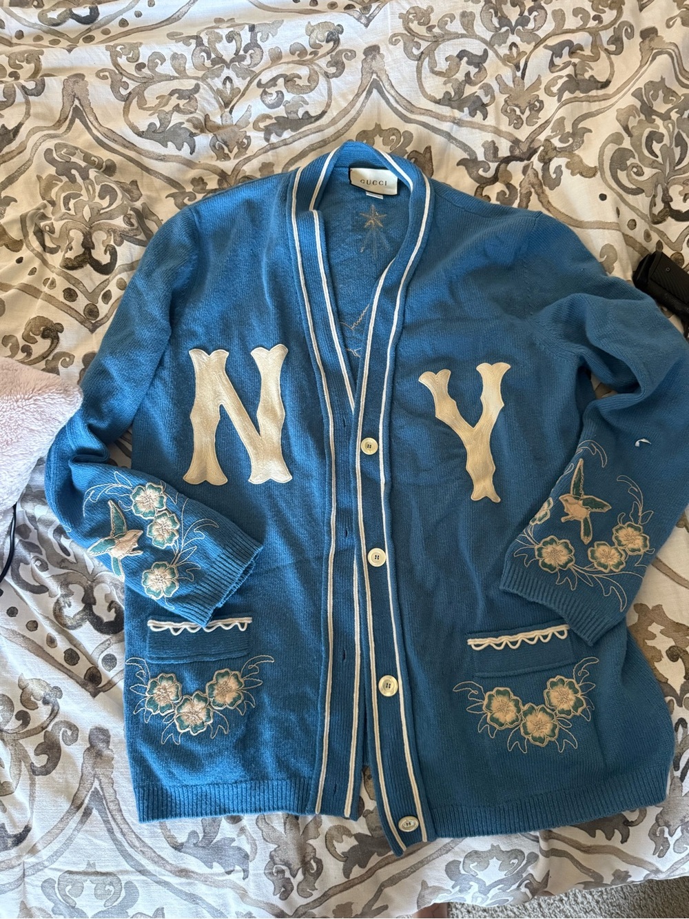 Authentic Gucci x MLB NY Yankees Embroidered Wool Cardigan - Light Blue